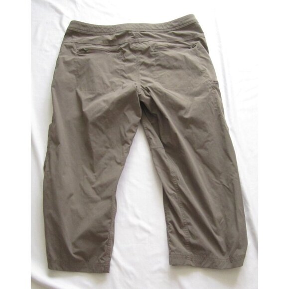 Women's LL Bean Nylon Outdoor Activity Pants Sz 16 Reg (WP298) - Picture 3 of 10